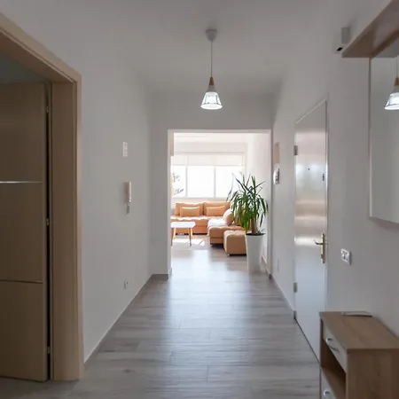 Mabel's Home. Modern Голем