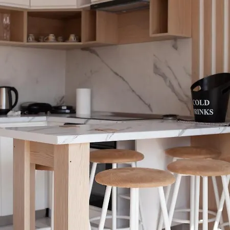 Mabel's Home. Modern Apartment *
